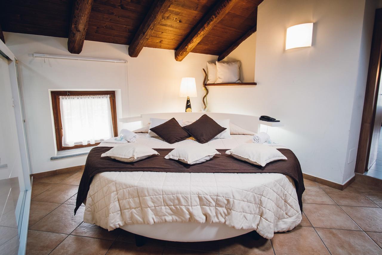 Hotel Ultimo Borgo Settimo Torinese Exterior photo