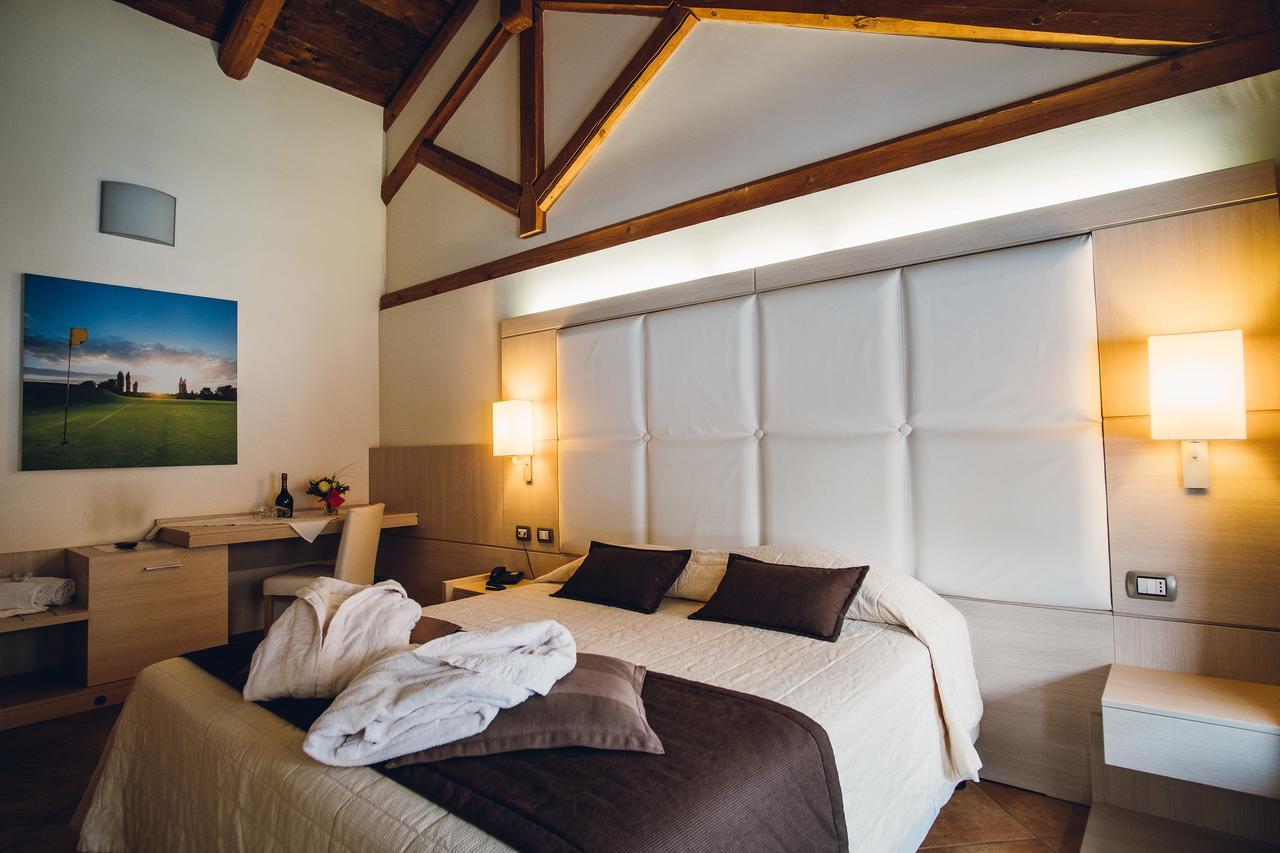 Hotel Ultimo Borgo Settimo Torinese Exterior photo